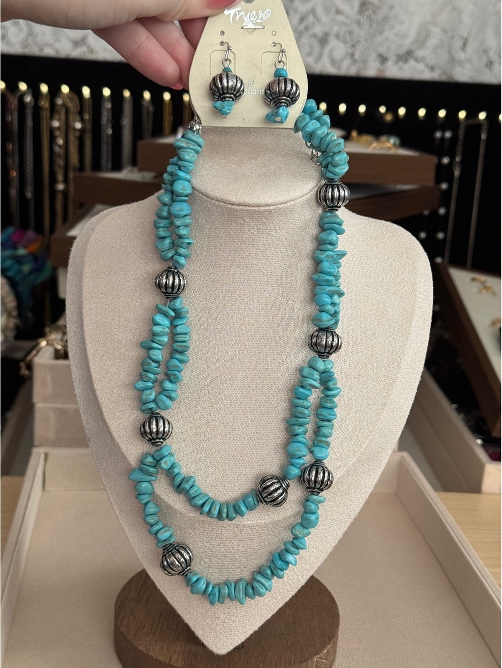 True Western Turquoise Chip Multi Strand Necklace Earrings Set NWT